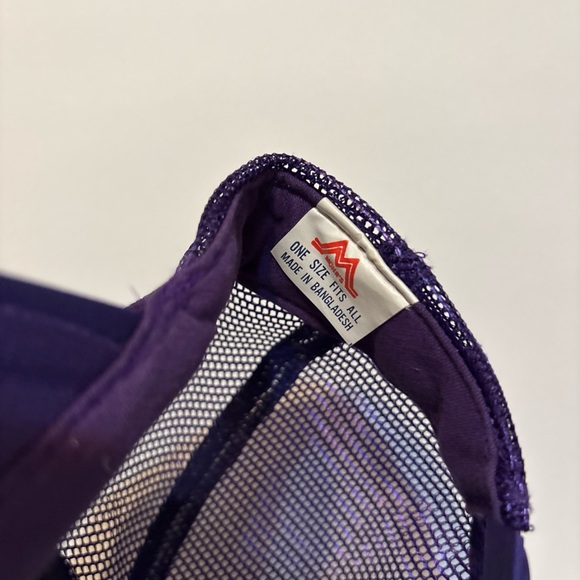 NEW Vintage KIDS NEED HUGS NOT DRUGS Purple SnapBack Trucker Hat - Picture 7 of 7